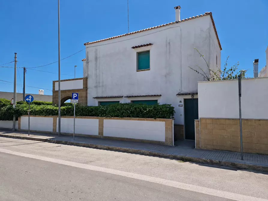 Immagine 4 di Casa indipendente in vendita  in Via Dante Alighieri 34 a Maruggio