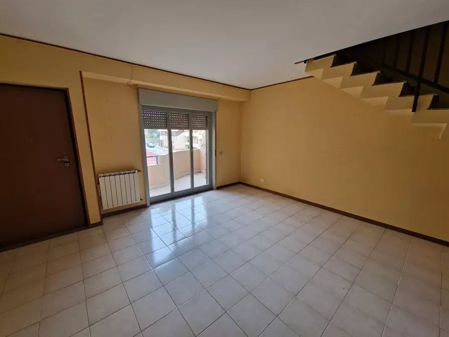 Immagine 31 di Appartamento in vendita  a Messina