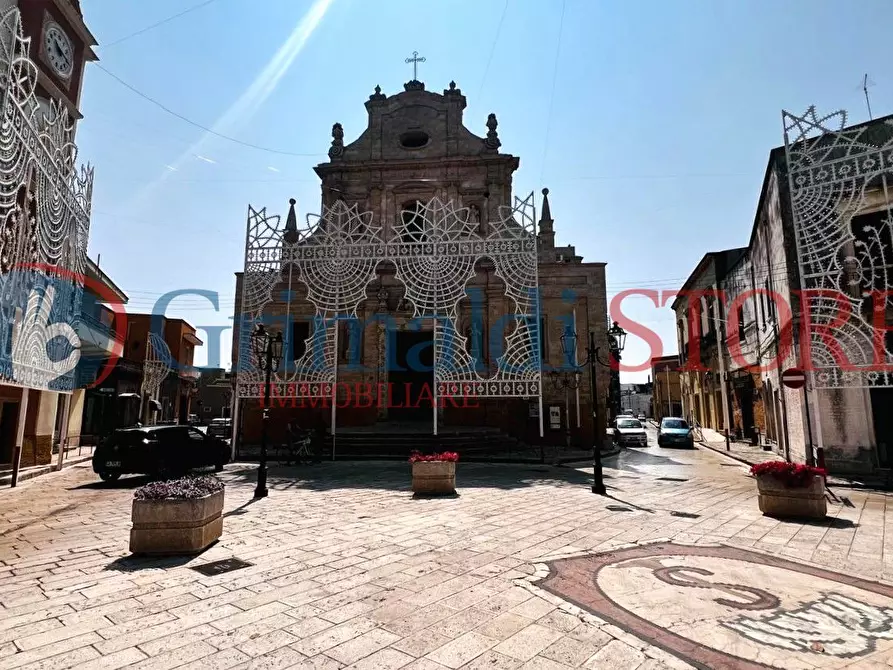 Immagine 3 di Casa indipendente in vendita  in Piazza Plebiscito 33 a Salice Salentino