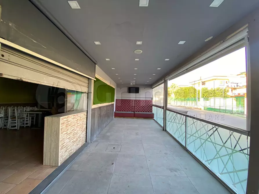 Immagine 1 di Locale commerciale in affitto  a Mugnano Di Napoli