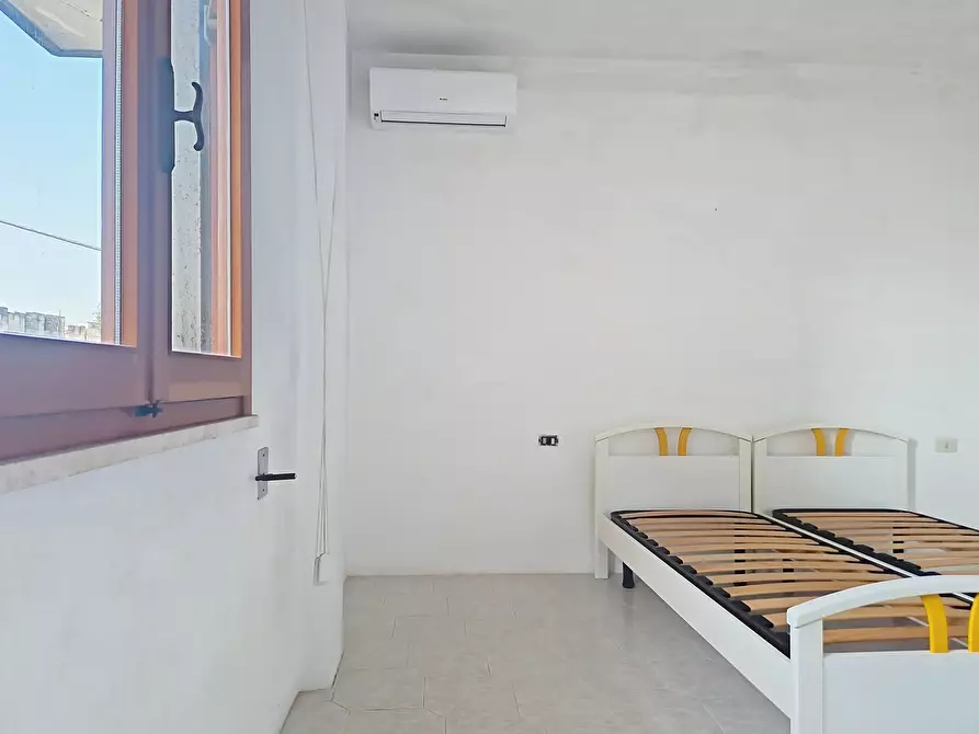 Immagine 23 di Pentalocale in vendita  in Via Fogazzaro Antonio 4 a Erchie