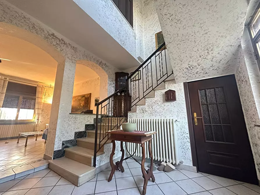 Immagine 10 di Casa indipendente in vendita  in Via Pietro maroncelli 5 a Vercelli