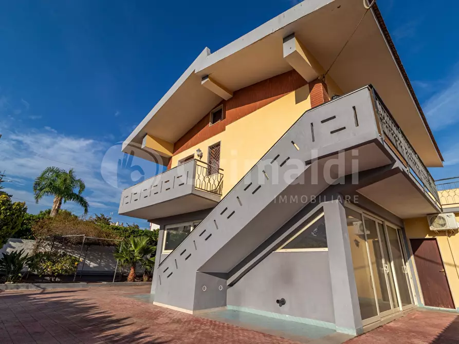 Immagine 19 di Villa in vendita  a Siracusa