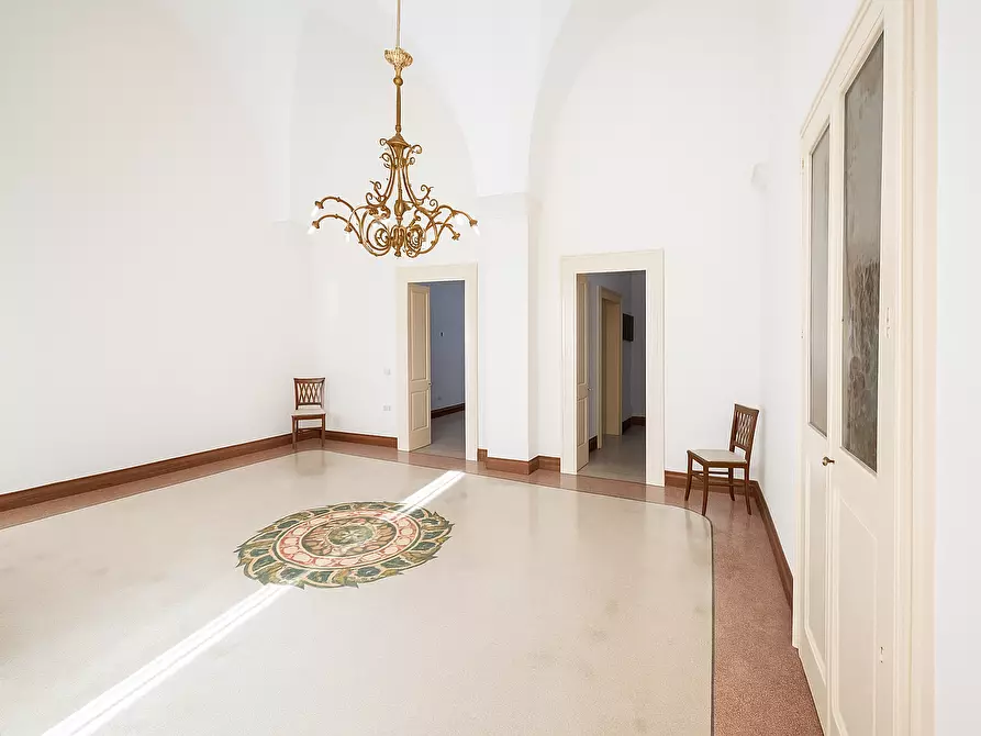 Immagine 2 di Villa in vendita  in Via Costantini 78 a Calimera