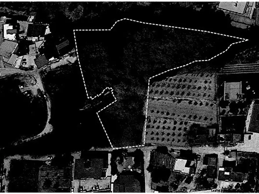 Immagine 3 di Terreno agricolo in vendita  a Marano Di Napoli