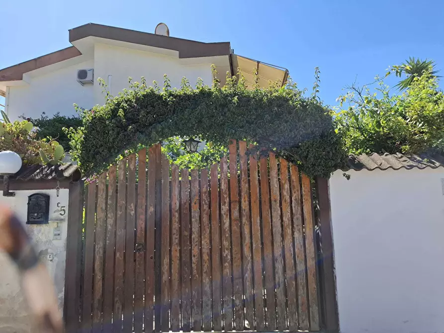 Immagine 16 di Porzione di casa in affitto  in via Tirelli 36 a Anzio