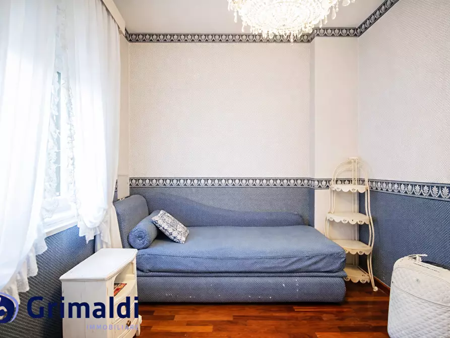 Immagine 10 di Appartamento in vendita  in Via Privata del Parco Comola Ricci a Napoli