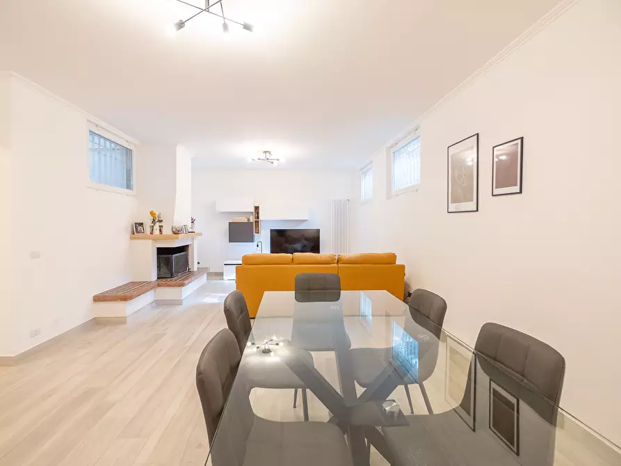 Immagine 23 di Villa in vendita  in Via Moricone a Albano Laziale