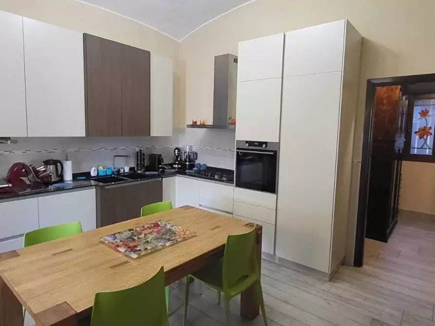 Immagine 11 di Quadrilocale in vendita  in Via Francesco Donato 7 a Vercelli