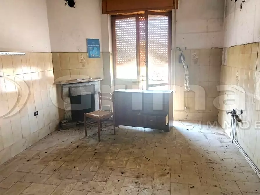 Immagine 25 di Palazzo in vendita  in Via Sferracavallo Snc a San Martino Valle Caudina