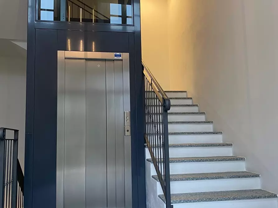 Immagine 5 di Bilocale in affitto  in Via Giuseppe Garibaldi 7/A a Montano Lucino