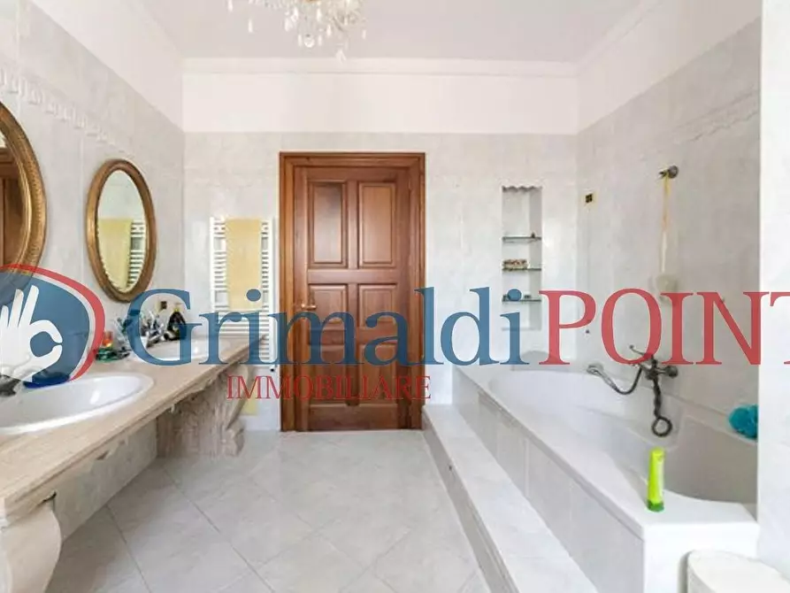Immagine 14 di Villa in vendita  in Via Fiesole 28 a Lecce