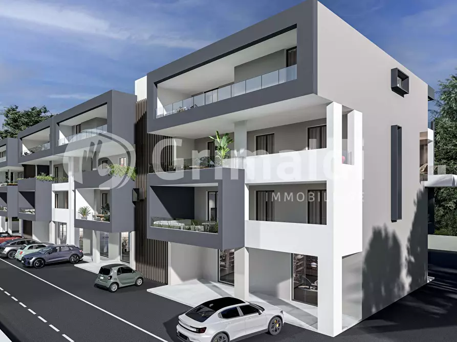 Immagine 13 di Quadrilocale in vendita  a Lusciano