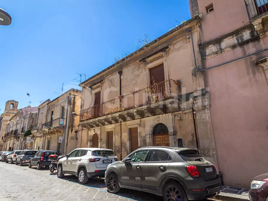 Immagine 3 di Casa indipendente in vendita  in Via Ducezio 91 a Noto