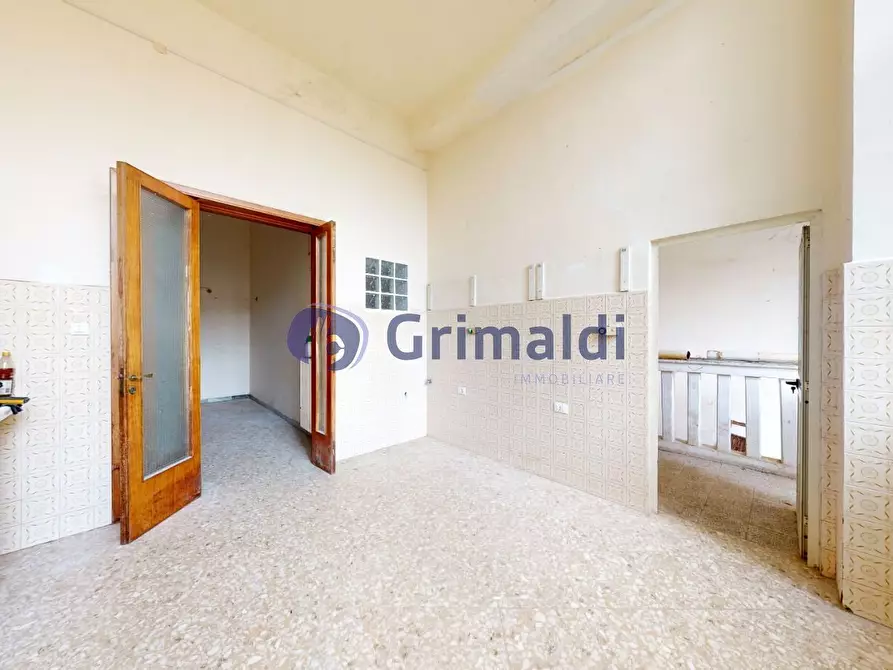 Immagine 14 di Pentalocale in vendita  in Via Dalmazia 28 a Lecce