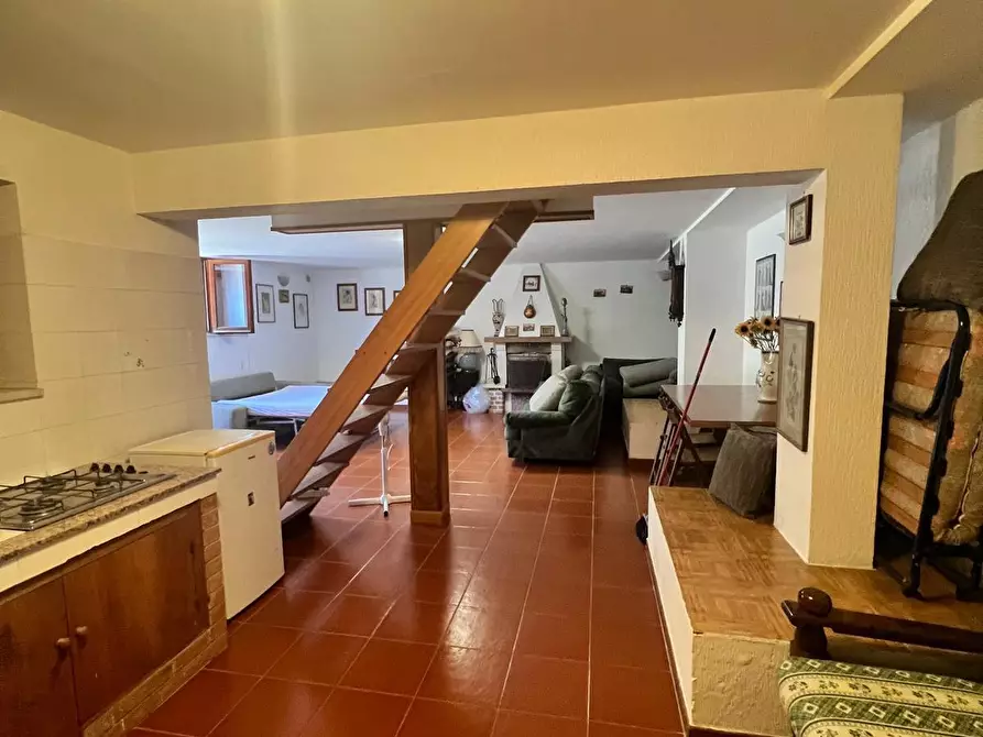 Immagine 14 di Porzione di casa in vendita  in Via delle Ninfe 16 a Anzio