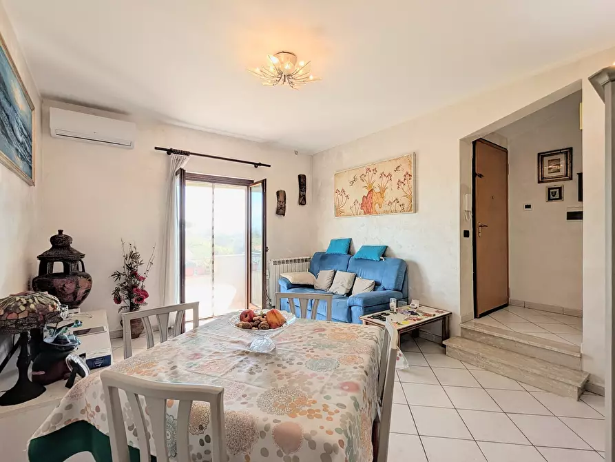 Immagine 7 di Trilocale in vendita  in Via Etna 10/d a Aprilia