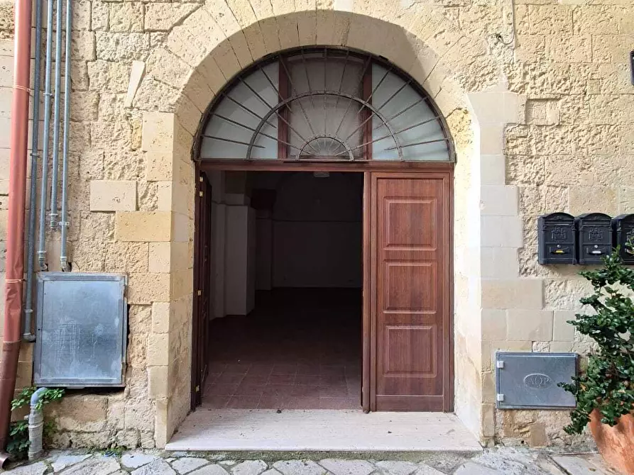 Immagine 1 di Loft/Open space in vendita  in Corte dei Morosini 7AB a Lecce