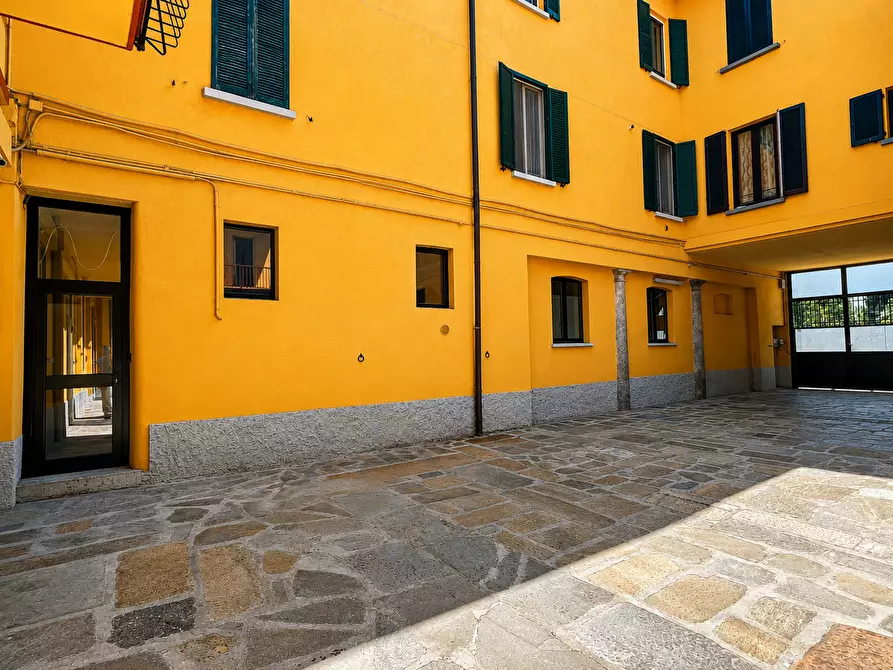 Immagine 12 di Showroom in vendita  in Via Giovanni Antonio Amadeo 85 a Milano