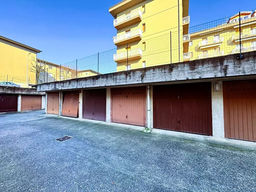 Immagine 44 di Appartamento in vendita  in Via Beato Angelico 10 a Treviglio