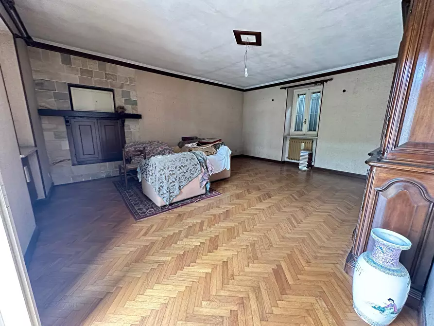 Immagine 18 di Casa indipendente in vendita  in Via Cesare Battisti a Tricerro