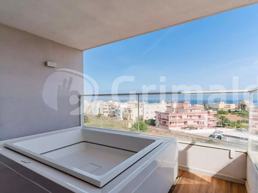 Immagine 14 di Appartamento in vendita  in Via Sondrio a Gallipoli