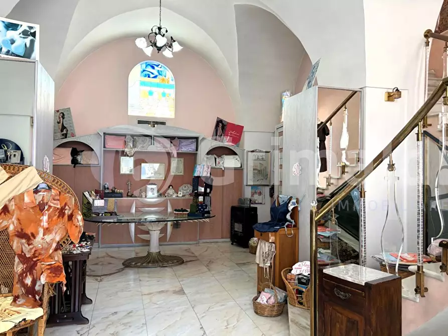 Immagine 3 di Locale commerciale in vendita  in Via Aldo Moro 89 a Tuglie