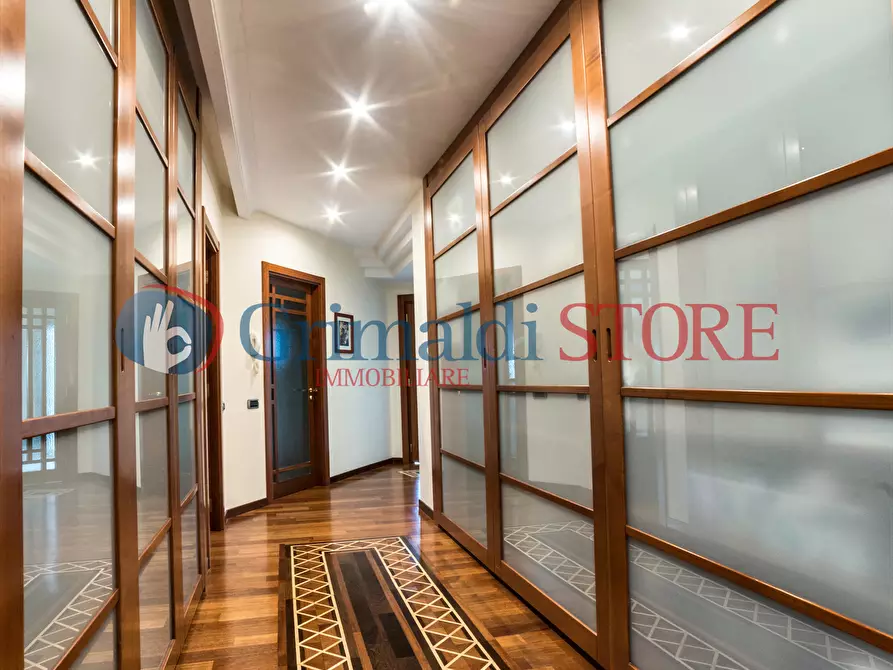 Immagine 43 di Villa in vendita  a Grottaglie