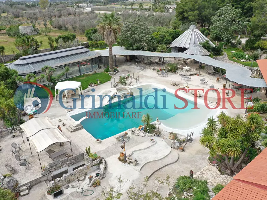 Immagine 16 di Casa indipendente in vendita  in C.S. Lu Monte 1 a Lizzanello