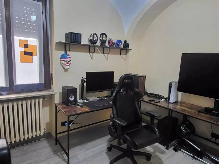 Immagine 25 di Quadrilocale in vendita  in Via Francesco Donato 7 a Vercelli