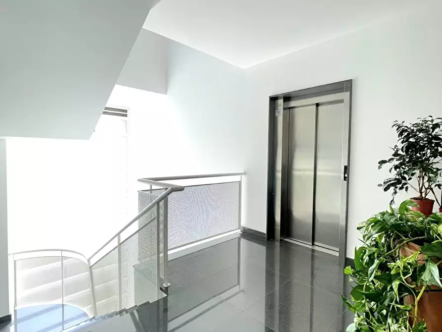 Immagine 32 di Attico in vendita  in Via Potenza 19/F a Lecce