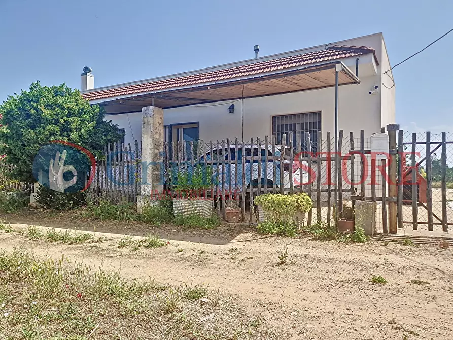 Immagine 2 di Villa in vendita  a Galatina