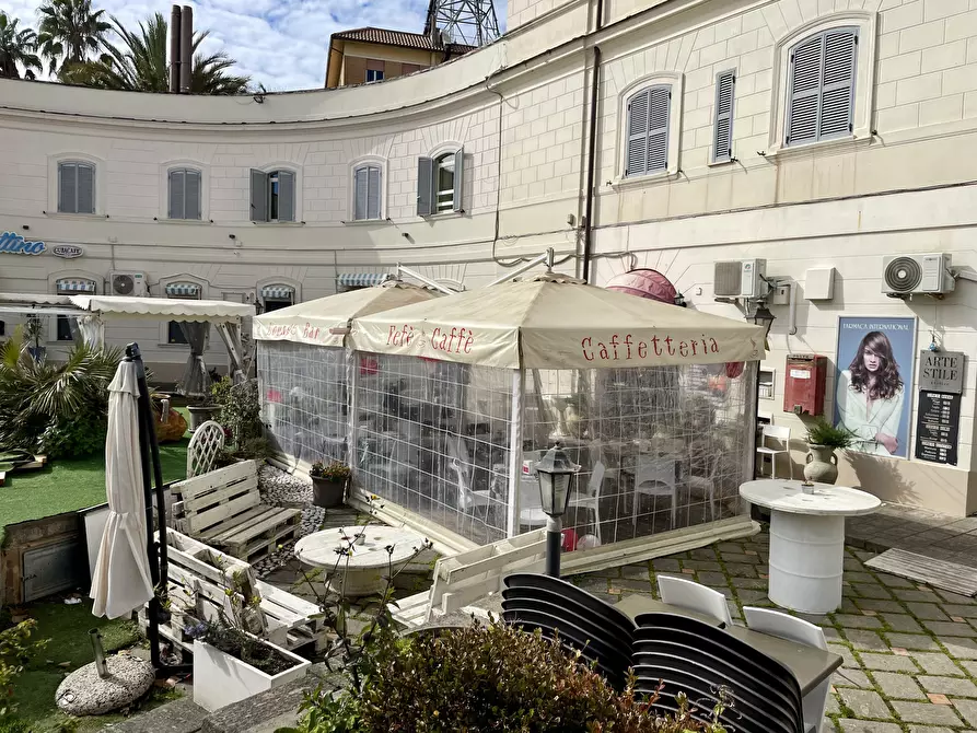 Immagine 7 di Bar / Ristorante in vendita  in Via Aldobrandini 25d D a Anzio