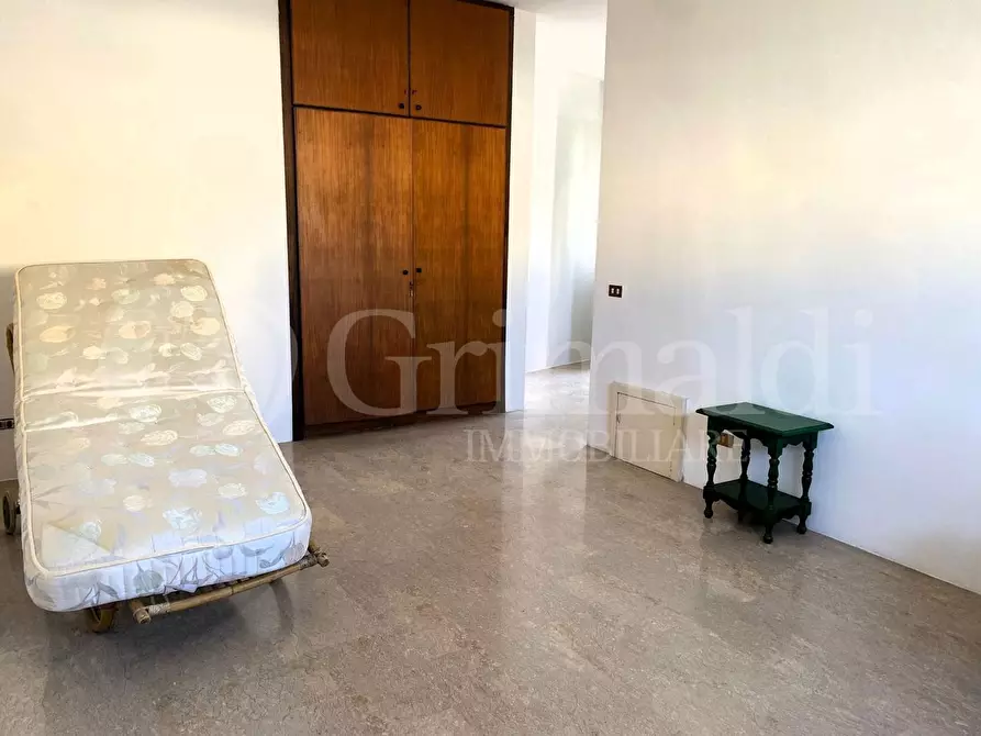 Immagine 14 di Villetta a schiera in vendita  in VIA VERDI a Alezio