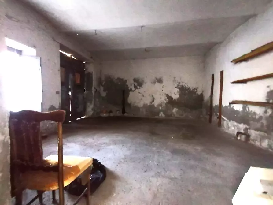 Immagine 40 di Palazzo in vendita  in via Galileo Ferraris 2 a San Germano Vercellese