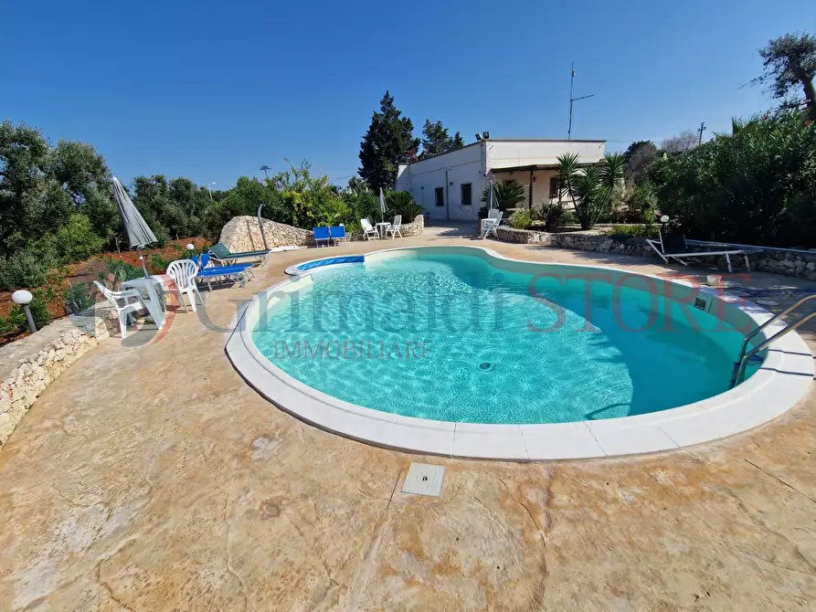 Immagine 1 di Villa in vendita  a San Vito Dei Normanni
