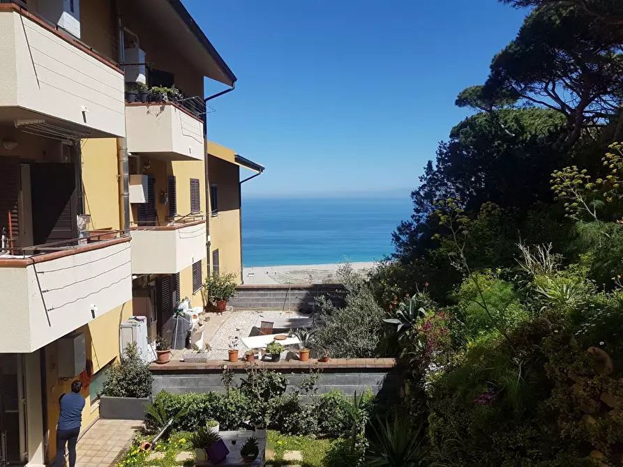 Immagine 2 di Appartamento in vendita  in Via Archimede 115/a a Messina