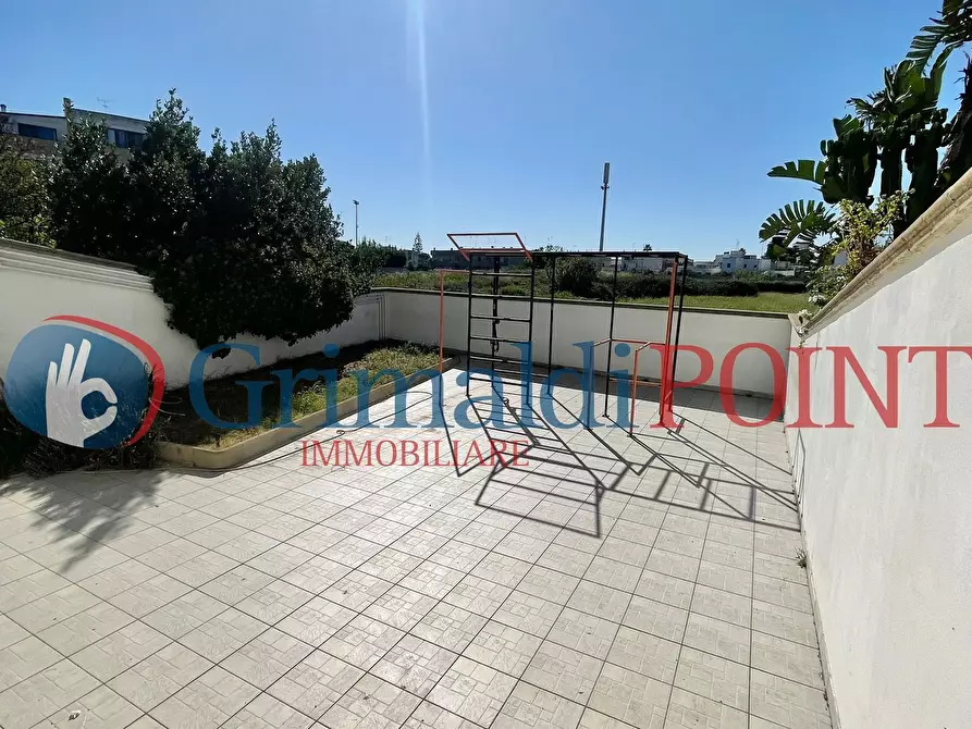 Immagine 70 di Trilocale in vendita  in Via San Nicola 21 a Lizzanello