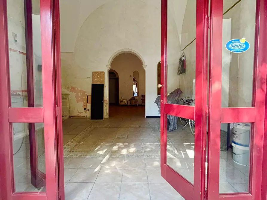 Immagine 23 di Locale commerciale in affitto  in Viale Otranto 48 a Lecce