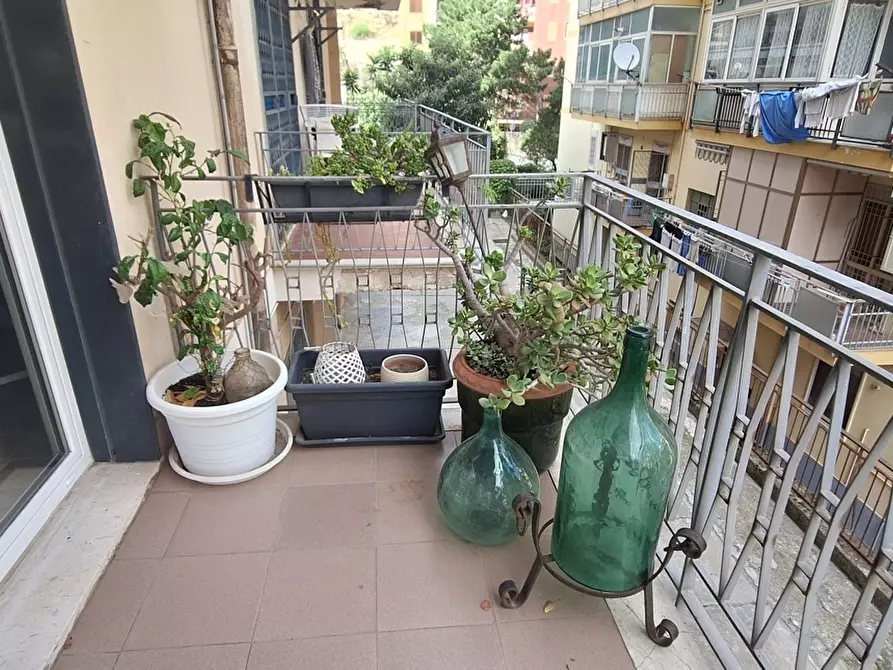 Immagine 25 di Quadrilocale in vendita  in Via dei Fiori 1 a Messina