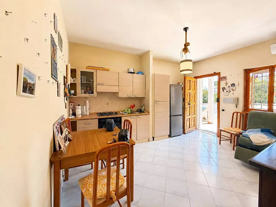 Immagine 2 di Trilocale in vendita  in Via Po 16 a Anzio