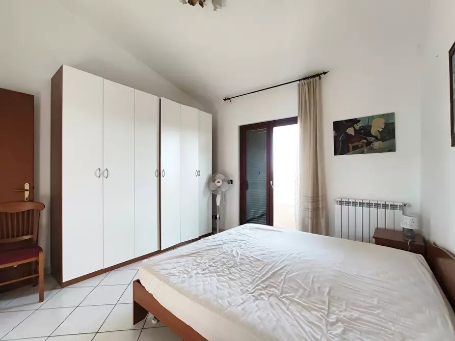 Immagine 14 di Trilocale in vendita  in Via Etna 10/d a Aprilia