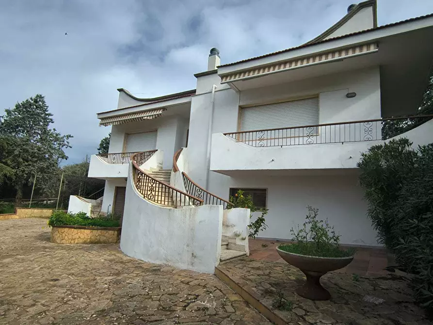 Immagine 5 di Villa in vendita  in C.da Monte Cipolla a Castellana Grotte