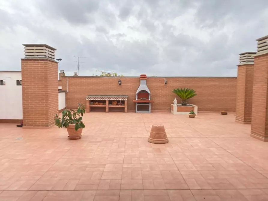 Immagine 55 di Attico in vendita  in Via Andrea Millevoi 401 a Roma