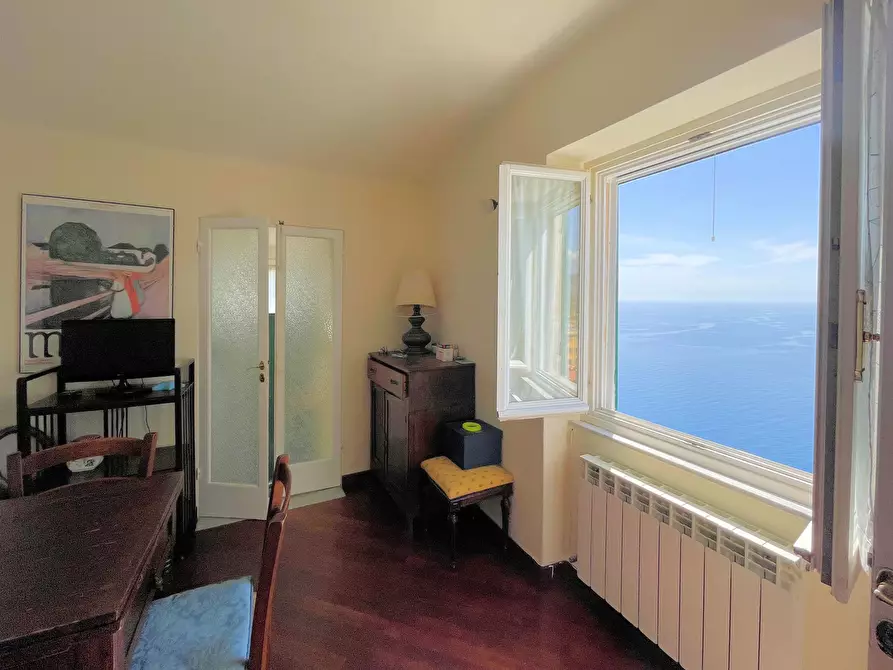 Immagine 12 di Porzione di casa in vendita  a Camogli