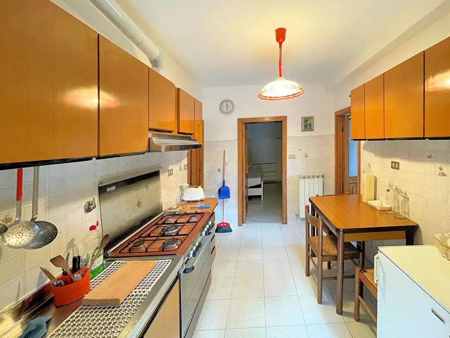 Immagine 5 di Bilocale in vendita  in Via Franco Molfino a Camogli