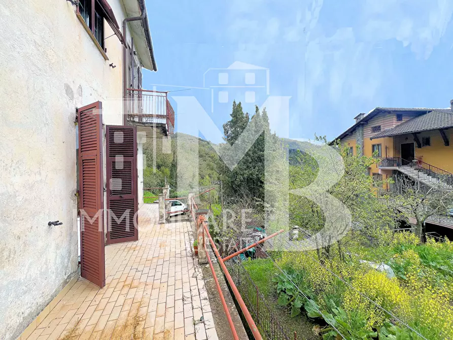 Immagine 49 di Casa bifamiliare in vendita  in Frazione Pannesi 41 a Lumarzo