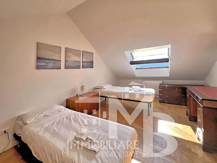 Immagine 26 di Pentalocale in vendita  in Via Salvo D'Acquisto a Recco