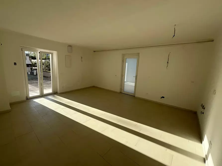 Immagine 8 di Quadrilocale in vendita  a Sarzana