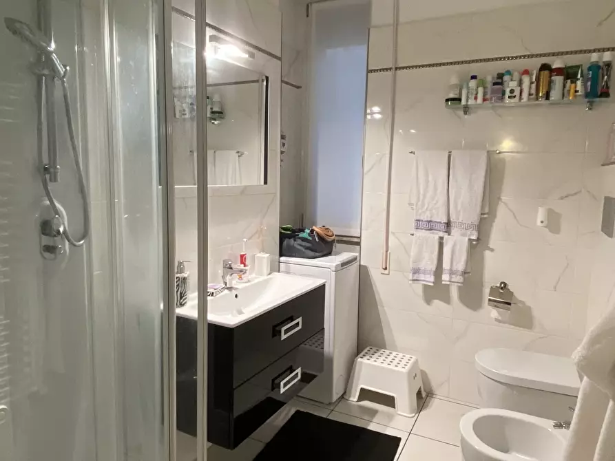 Immagine 22 di Quadrilocale in vendita  in Via Ameglia a Arcola